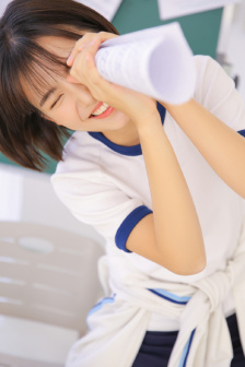 年轻朋友的妻子3免费观看